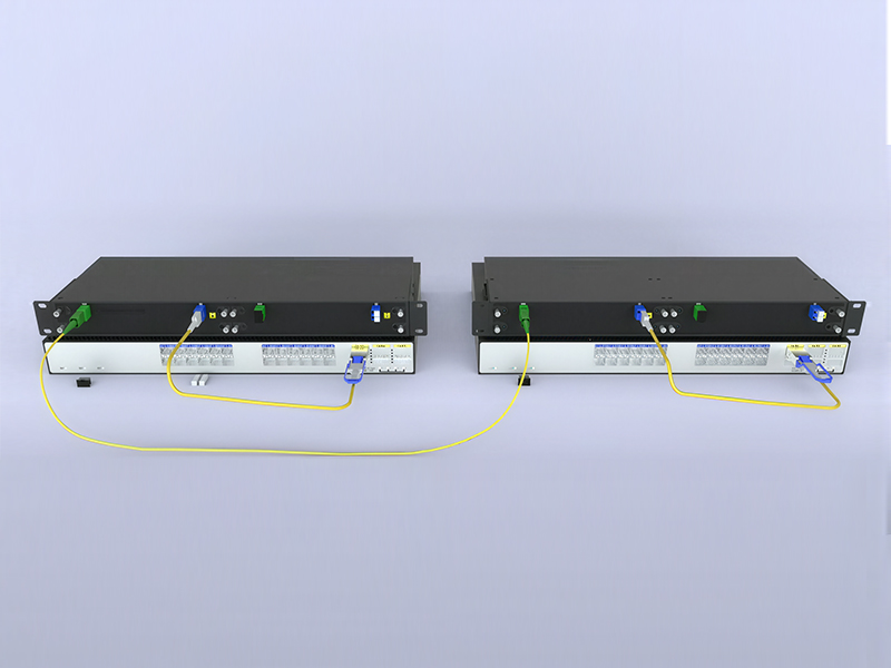 Conversor de fibra dupla 100G para fibra única